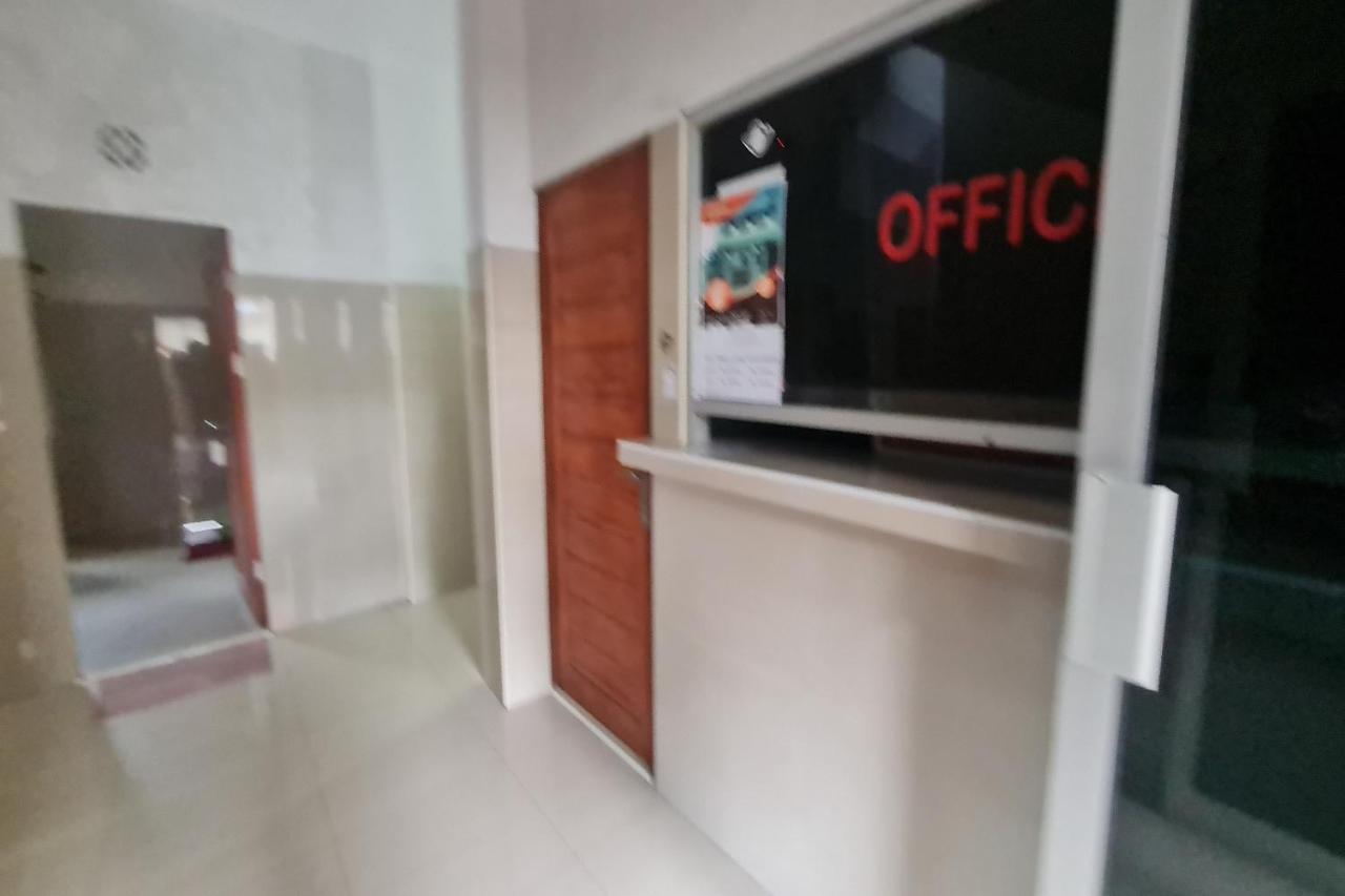 Capital O 93250 Hotel Tirta Kencana 2 Baturaden Banyumas Exterior foto