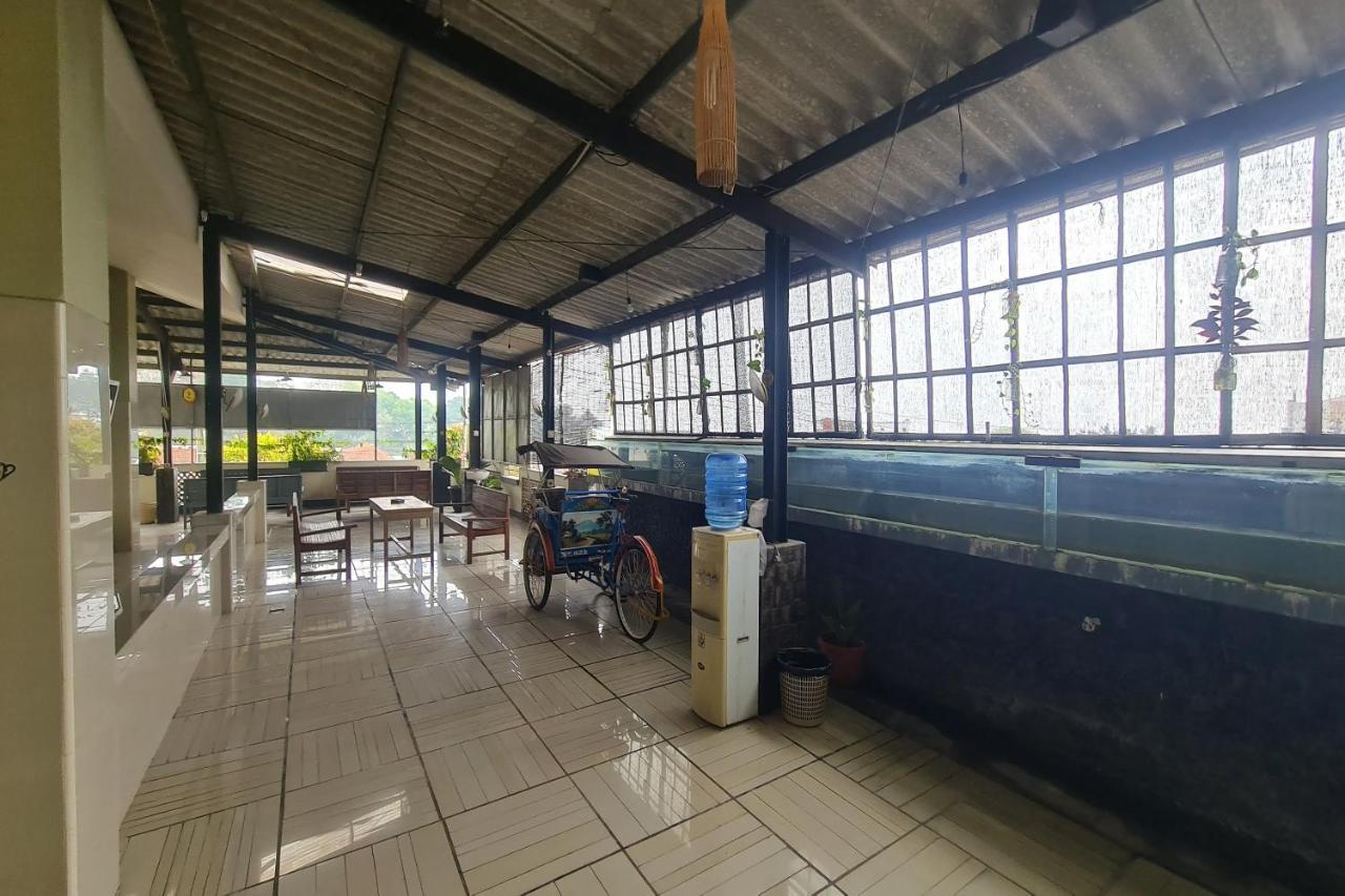 Capital O 93250 Hotel Tirta Kencana 2 Baturaden Banyumas Exterior foto