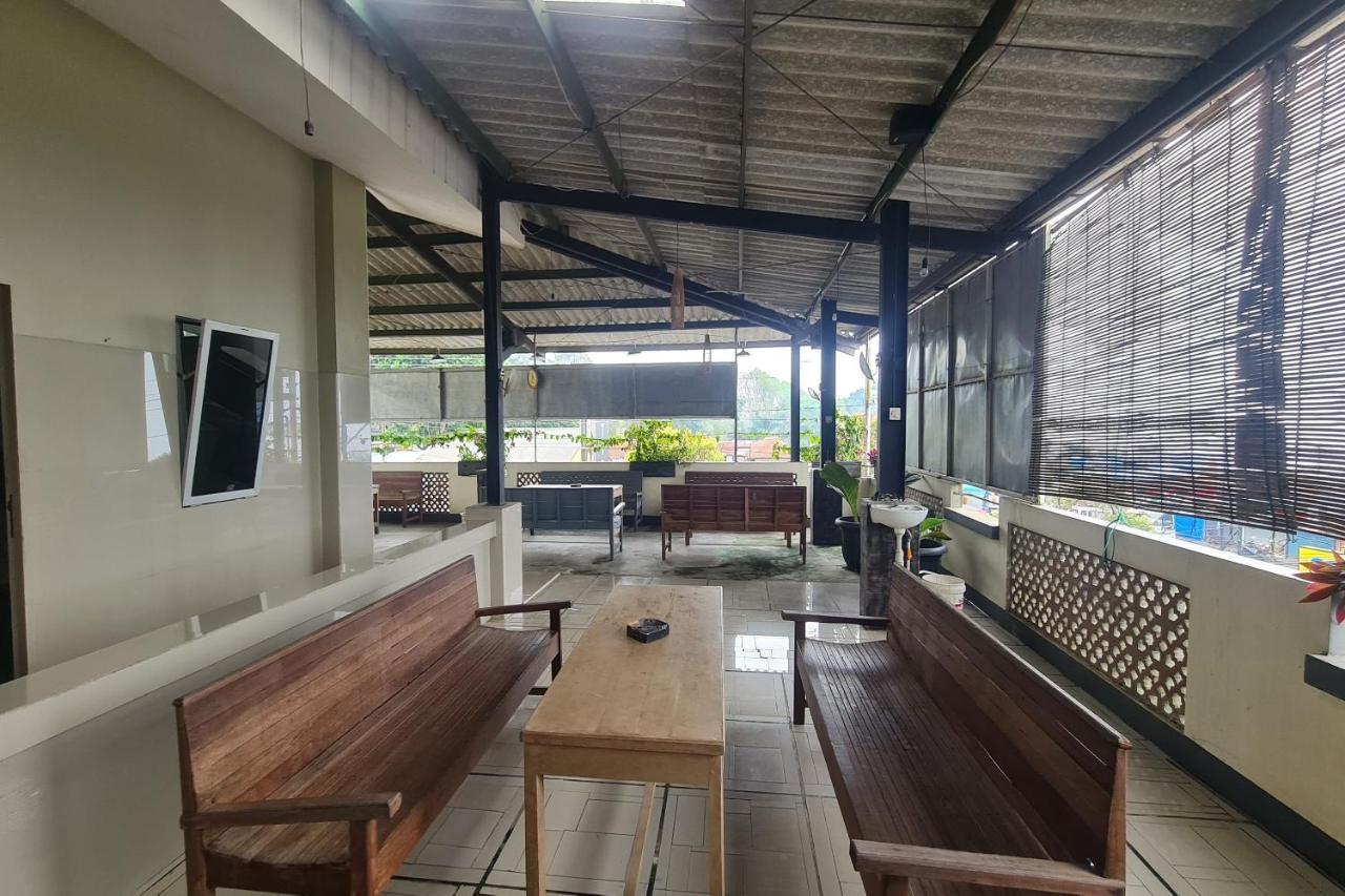 Capital O 93250 Hotel Tirta Kencana 2 Baturaden Banyumas Exterior foto